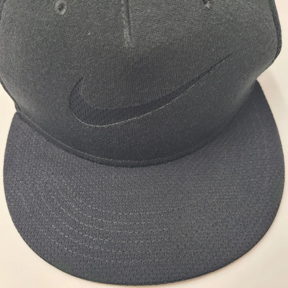 Youth Nike Hat Snapback Mesh Black Swoosh Logo Nike True S1ZE Baseball *READ*